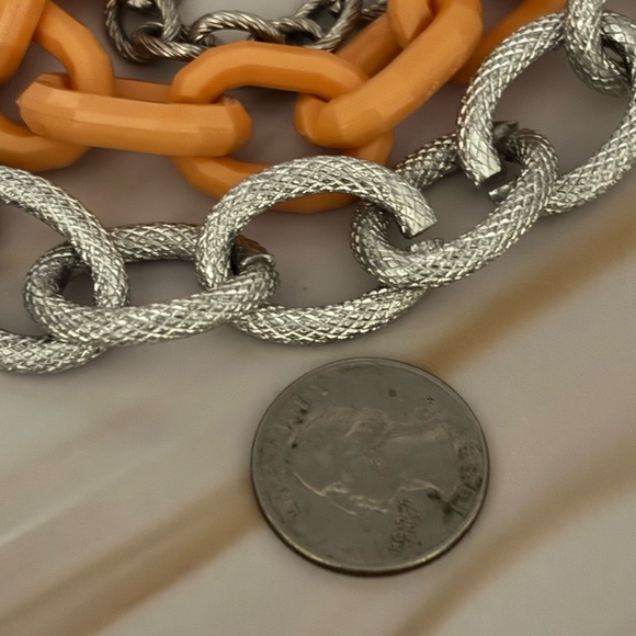 🛍️3/$25🛍️ NY Collection Silver Tone Layered Necklace 17”+3” - Picture 7 of 9